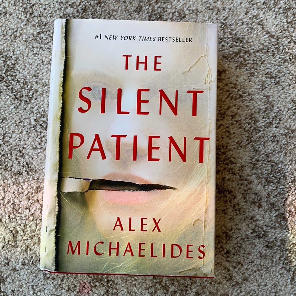 THE SILENT PATIENT, hardcover